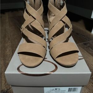 Crown Vintage Tan Wedges with Strappy Design